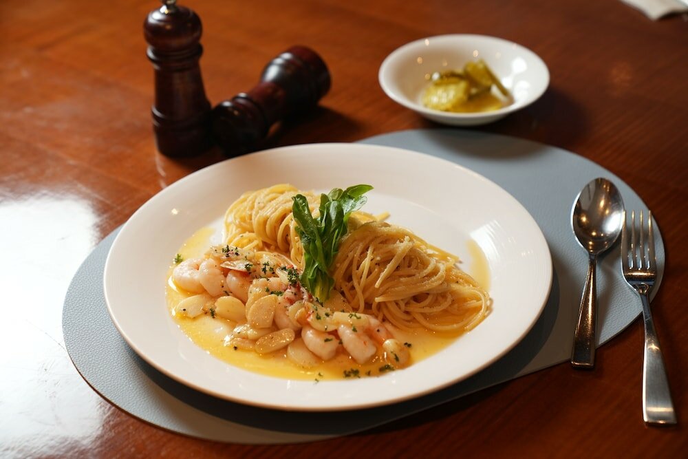 Фото Crown Park Hotel