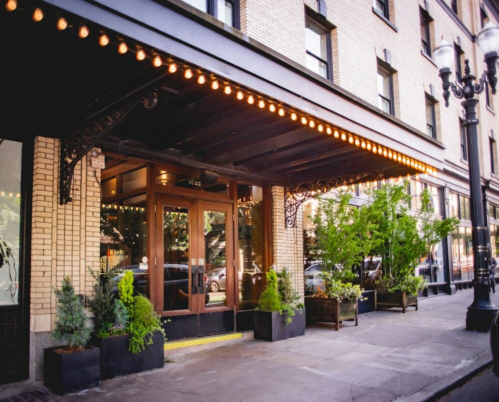 Фото отеля 2