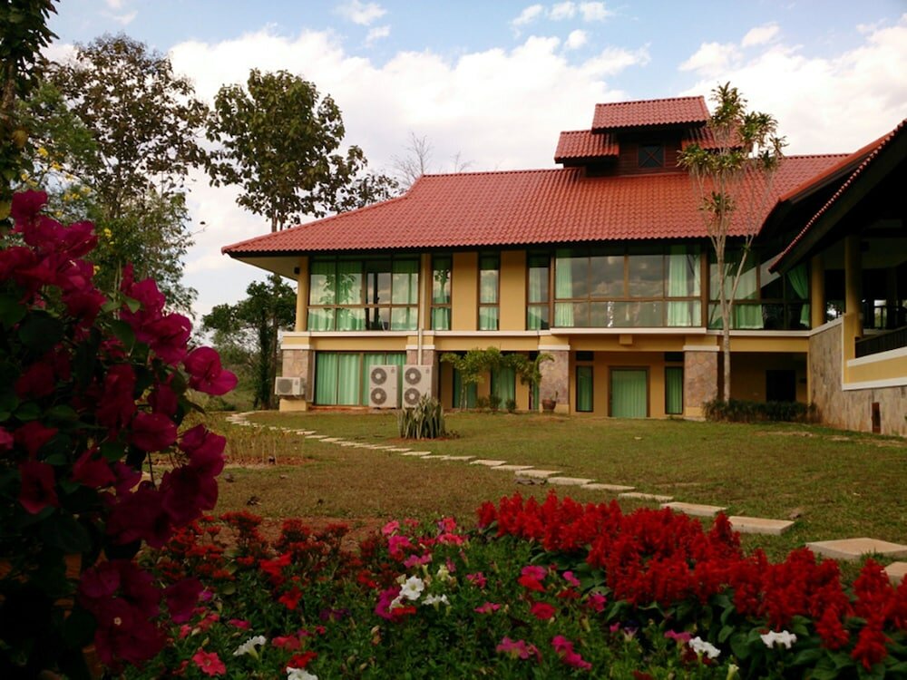 Фото Kaeo Fa Sai Resort