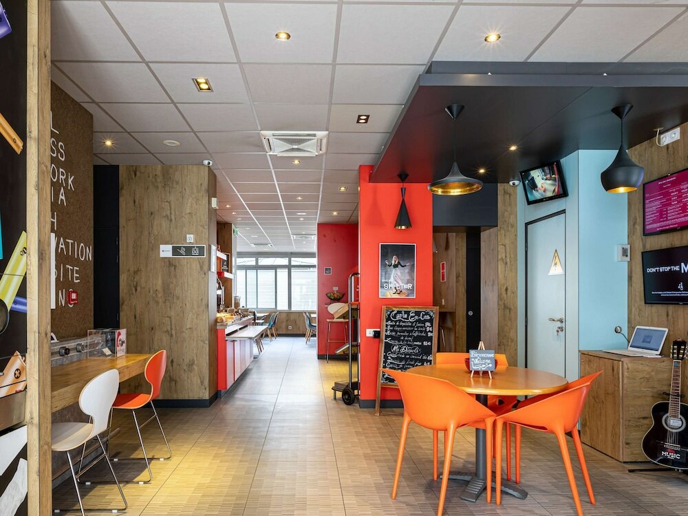 Фото Ibis Paris Boulogne-Billancourt
