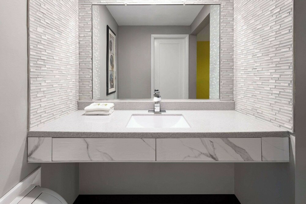 Фото Forest Hill Inn