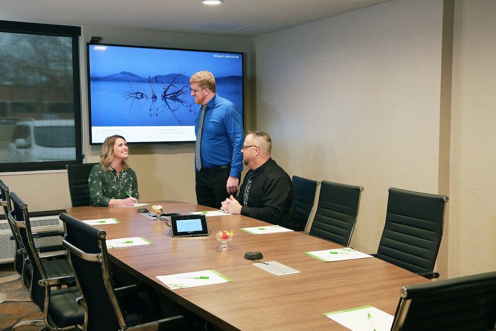 Фото Holiday Inn Champaign, an Ihg Hotel