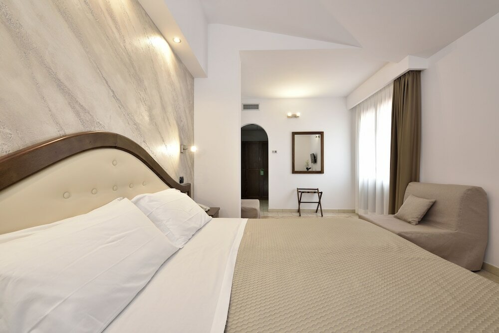 Фото Nicoletta Hotel