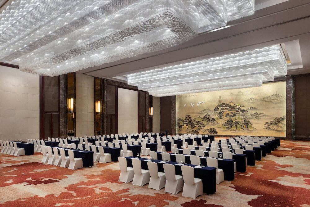 Фото Sheraton Zhenjiang Hotel