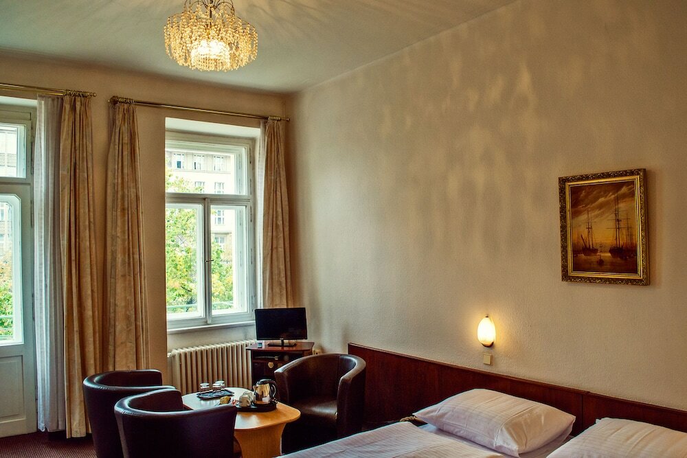 Фото Hotel Meran