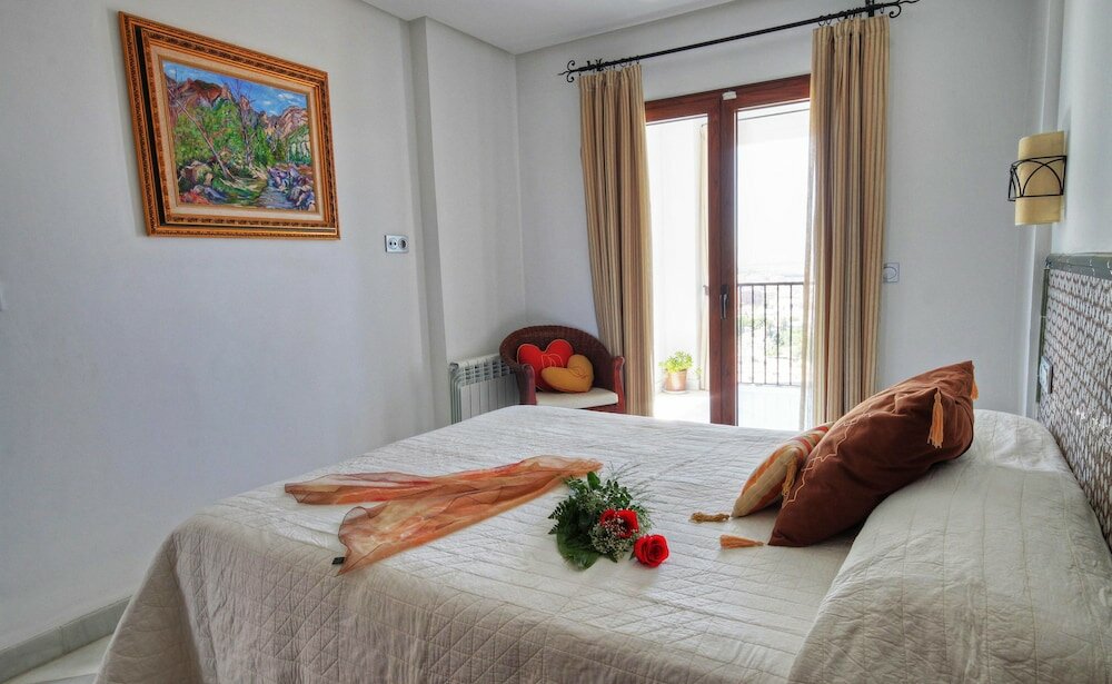 Фото Hotel Mirador Arabeluj