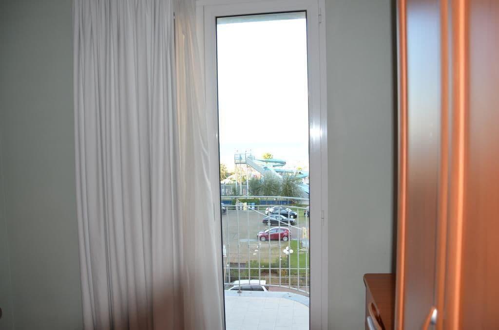 Фото Hotel Blue Moon