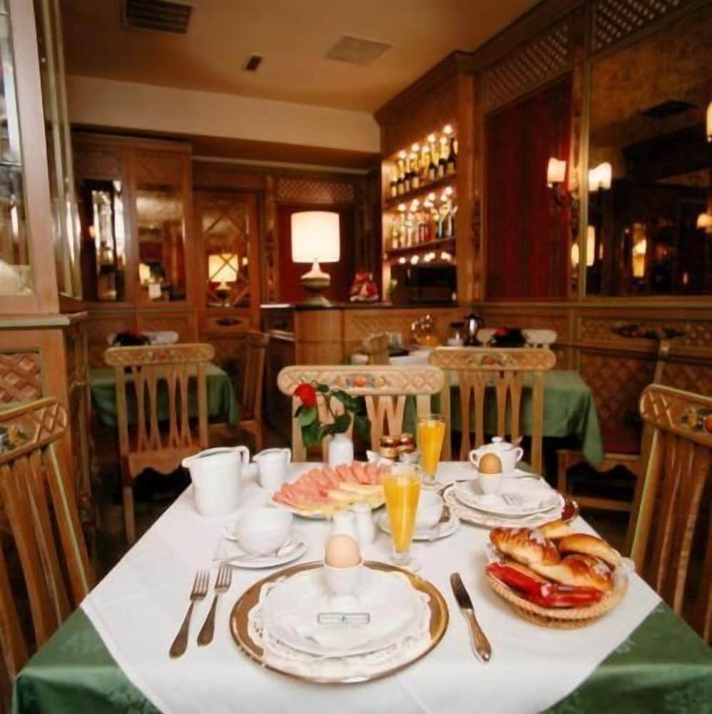 Фото Hotel Valle Roma