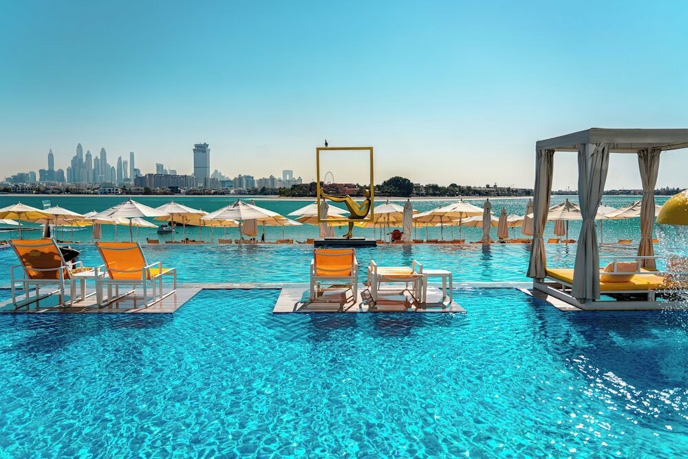 Hotel C Central Resort the Palm, Dubai, photo