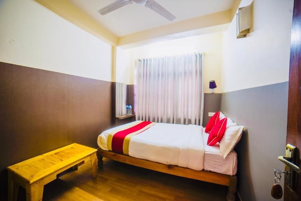 Фото Hotel The Doors