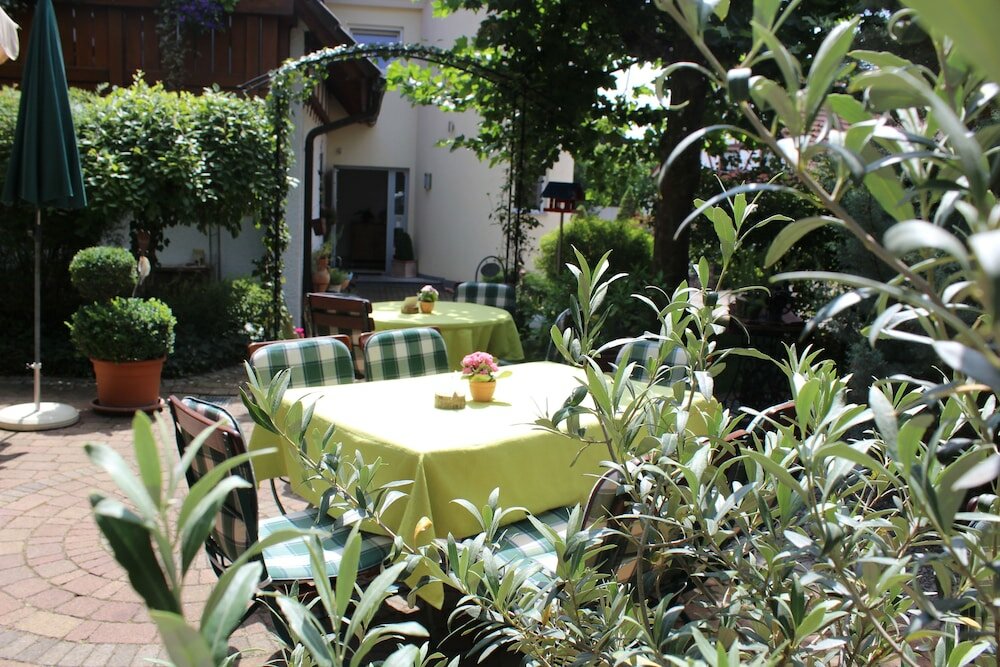 Фото Pflugwirts Hotel und Gasthaus