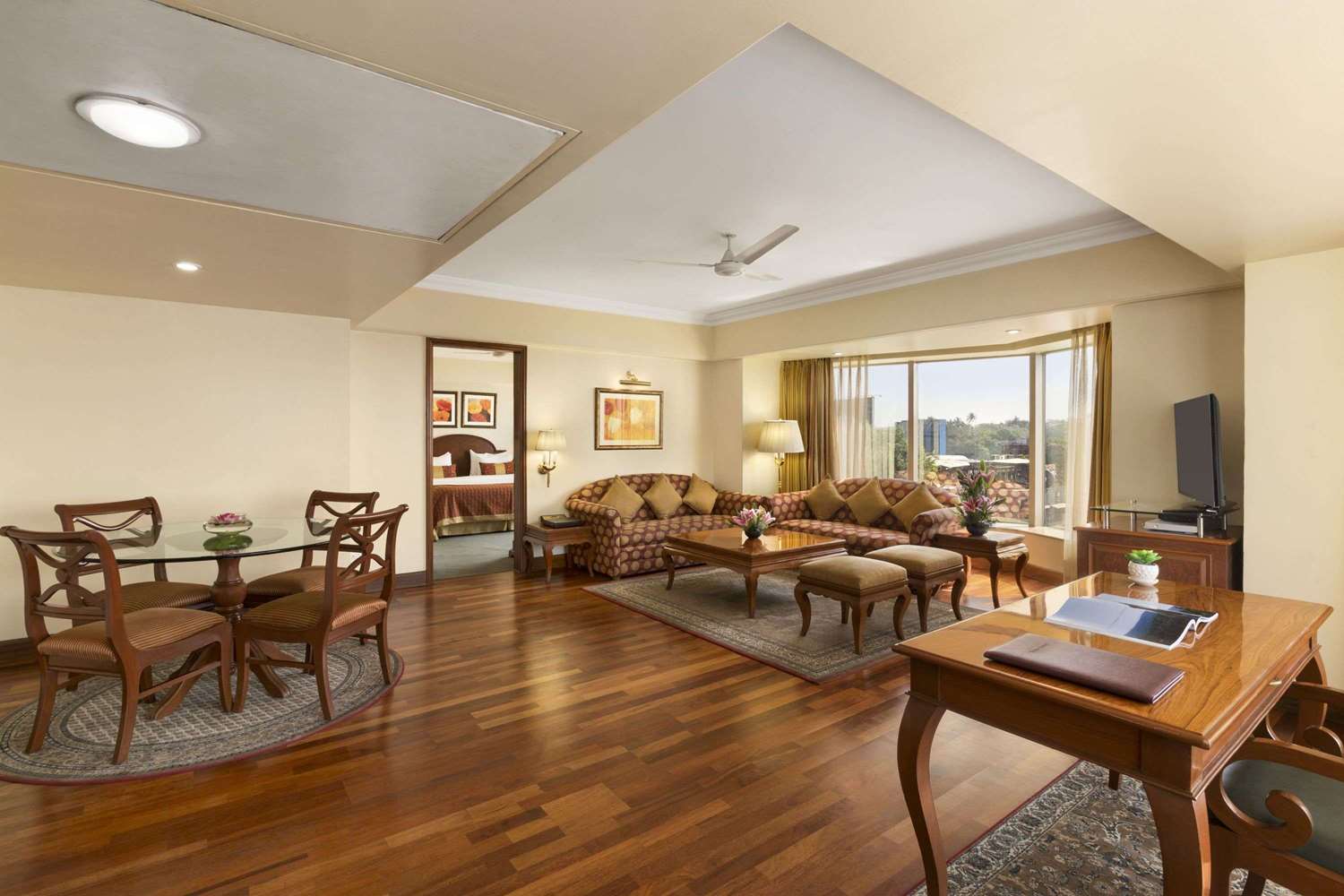 Фото Ramada Plaza by Wyndham Palm Grove