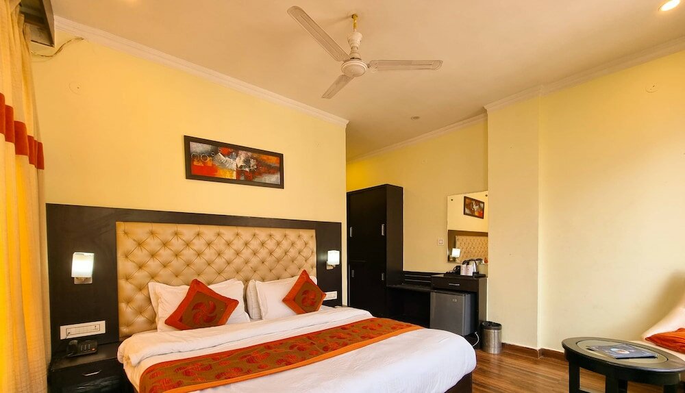 Фото Triund Heights