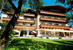 Гостиница Hotel Post Abtenau