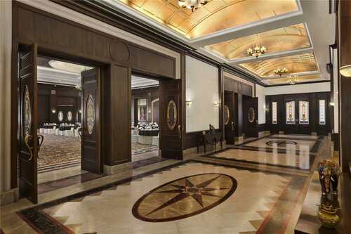 Внешний вид отеля Ramada Plaza by Wyndham Jhv Varanasi в Варанаси, фото 4