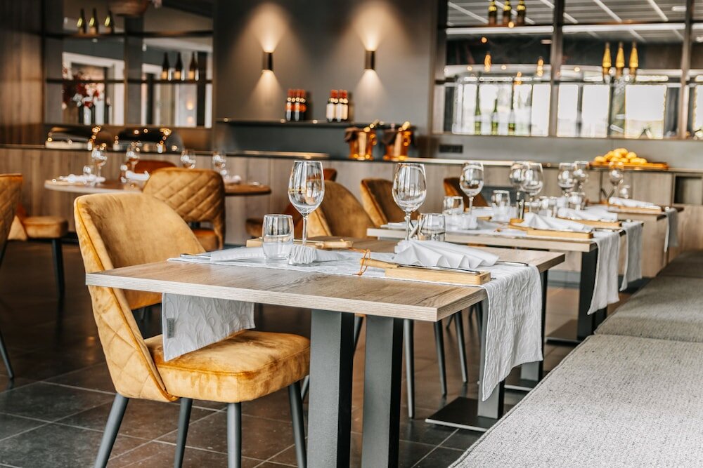 Фото Fletcher Hotel-Restaurant Zevenbergen-Moerdijk