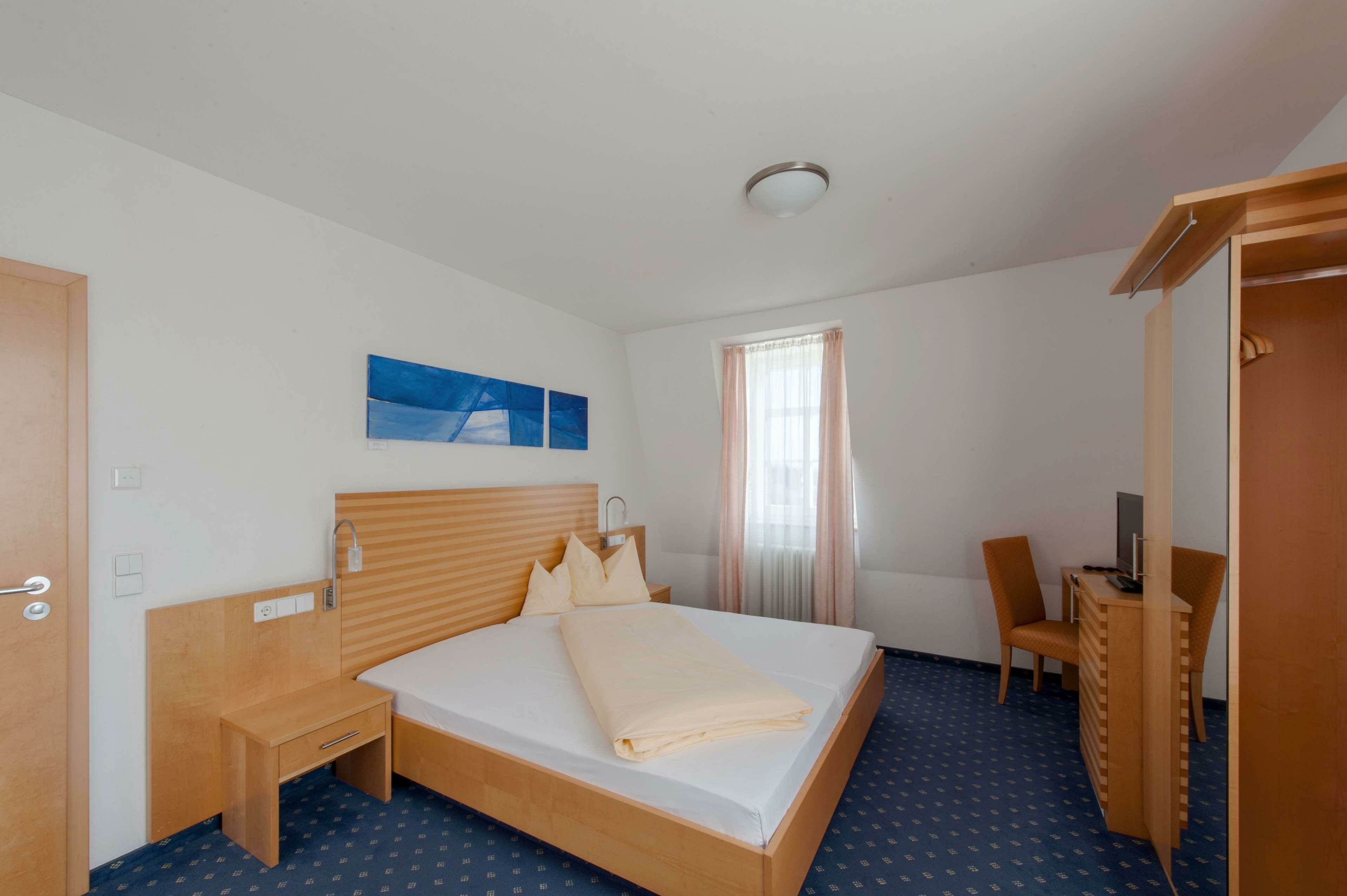 Фото Landschloss Korntal