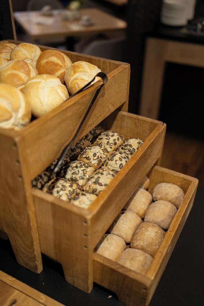 Фото Q Hotel Maria Theresia