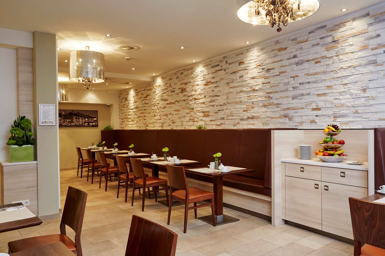 Фото H+ Hotel München