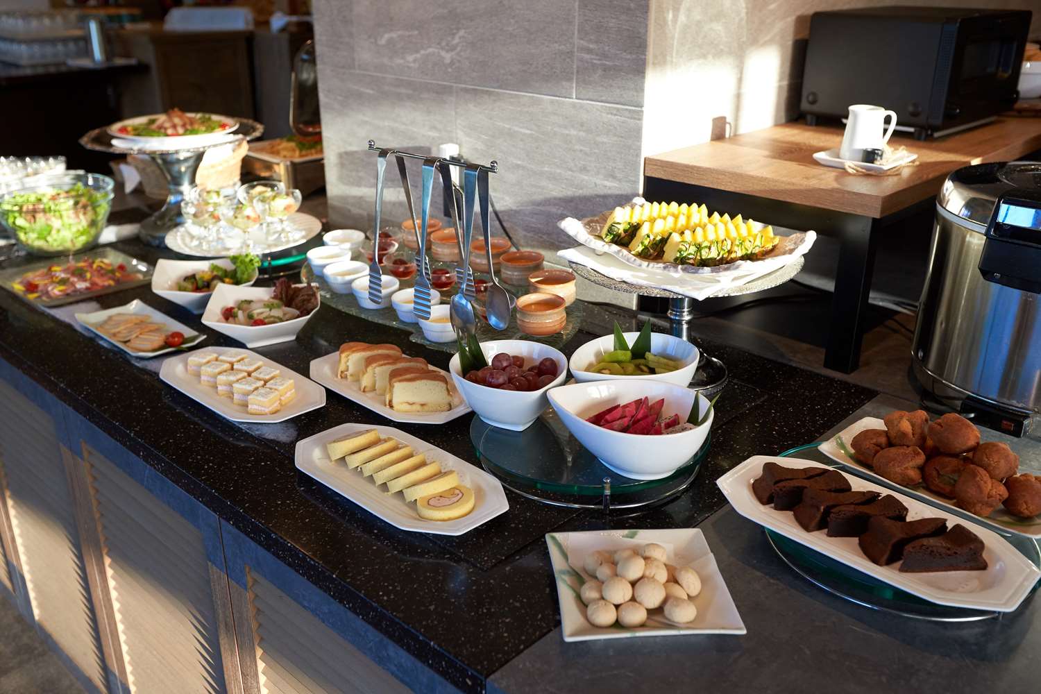 Фото Best Western Okinawa Onna Beach