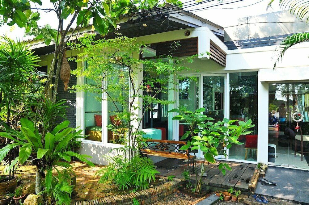 Hotel Oyo 623 Cafe'@Luv22, Phuket Province, photo