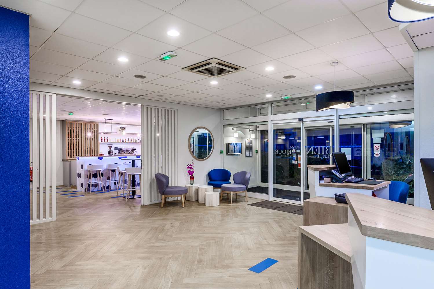 Фото Comfort Hotel Paris Porte D'Ivry