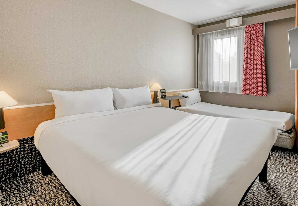 Фото B&b Hotel Bordeaux Mérignac Cadera Aéroport