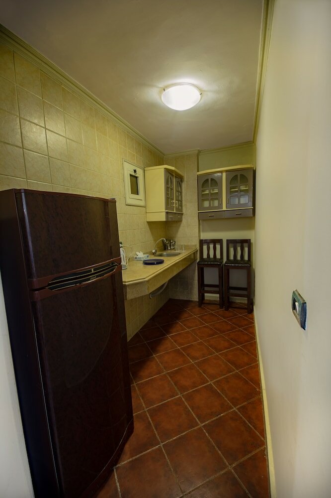 Фото Zayed Hotel