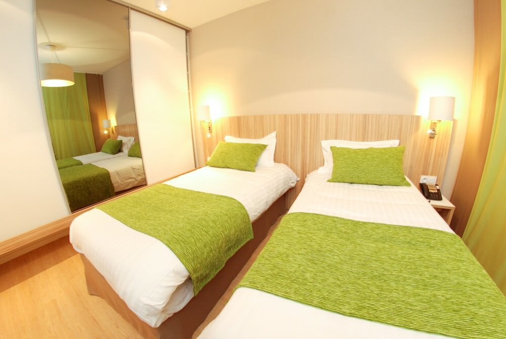 Фото Appart Hôtel Q7 Lodge