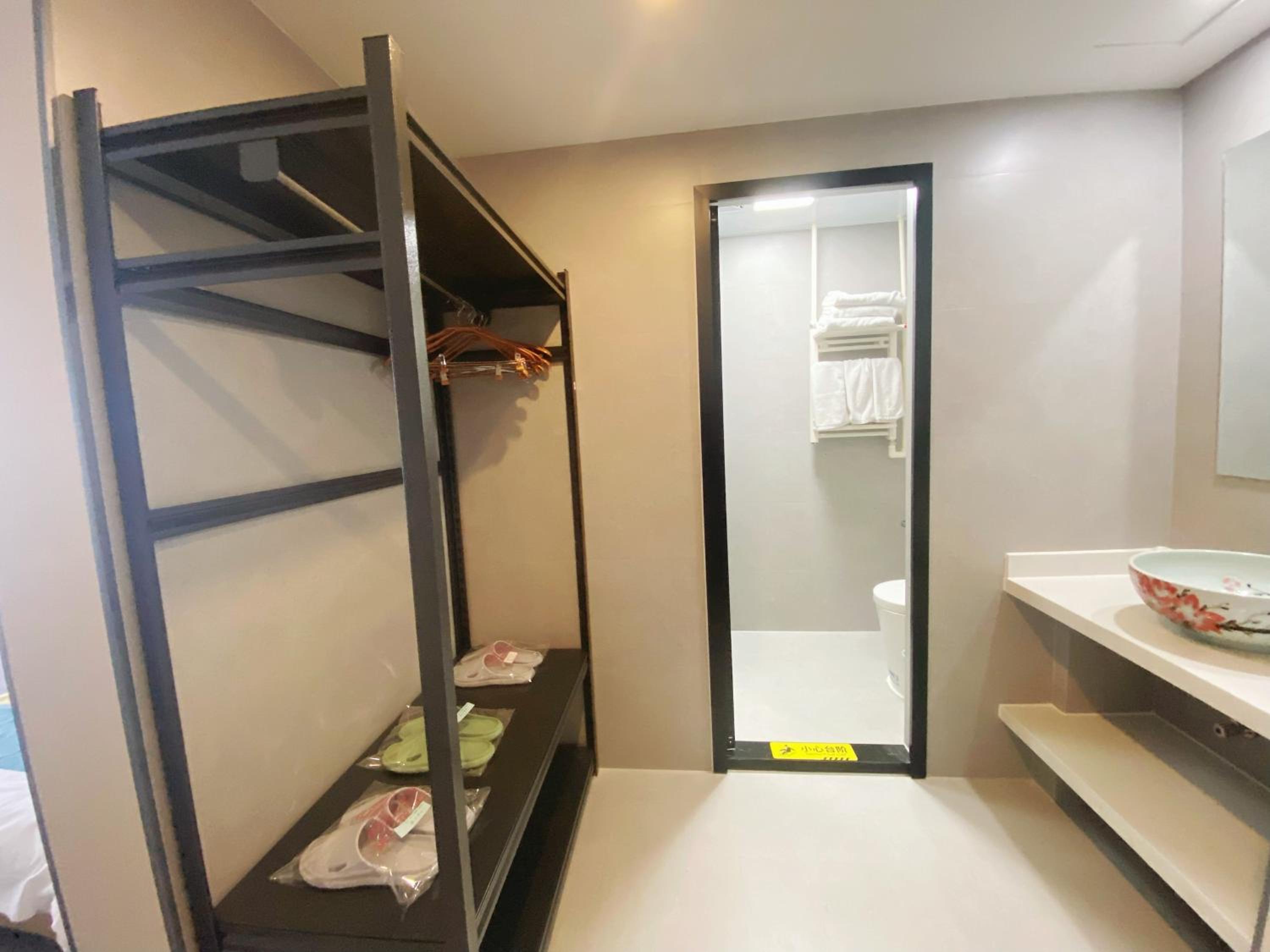 Фото Beijing Rj Brown City Center Hotel