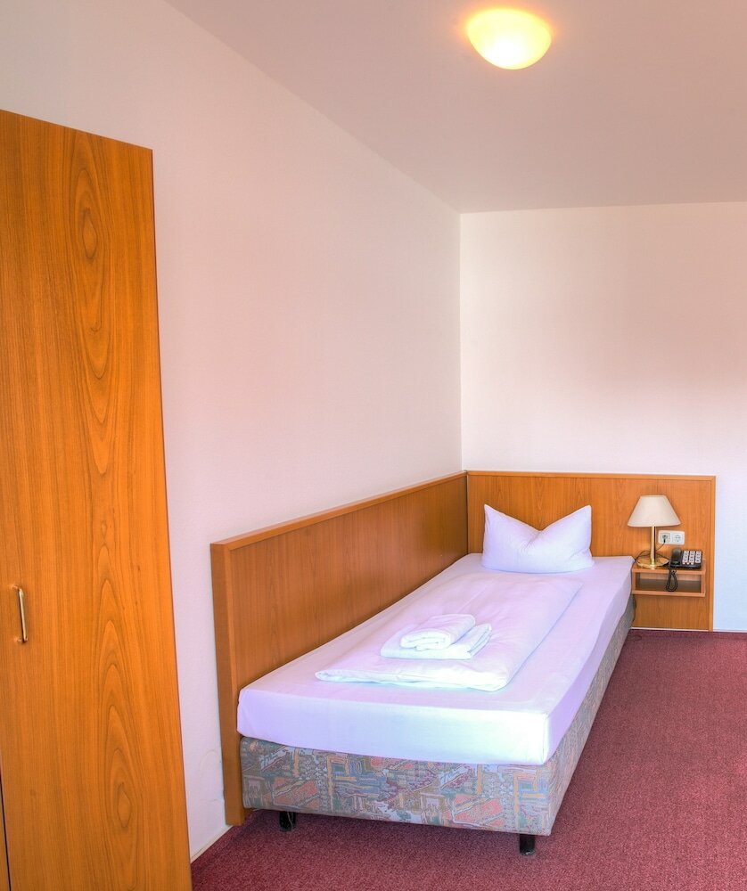 Фото Hotel Himalaya Frankfurt City Messe