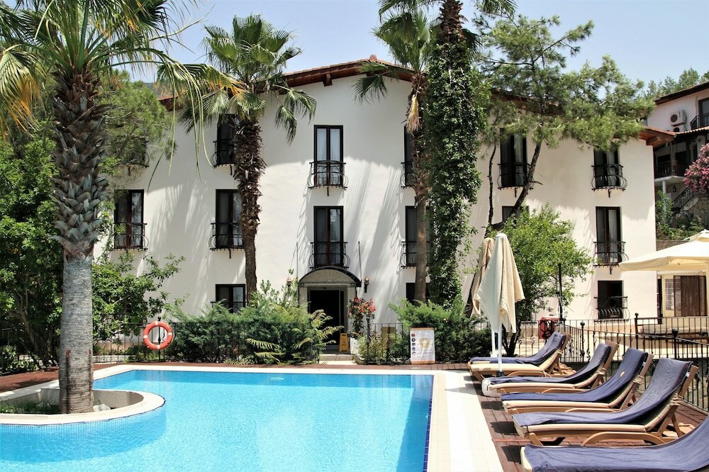 Фото отеля 1