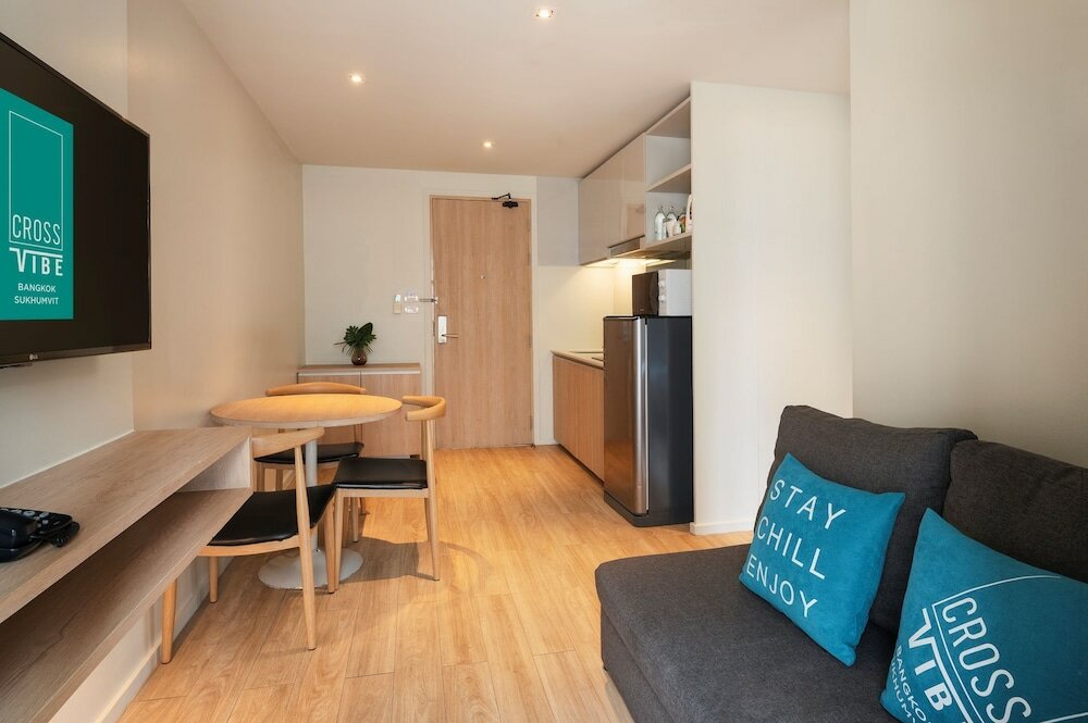 Фото Cross Vibe Sukhumvit Hotel