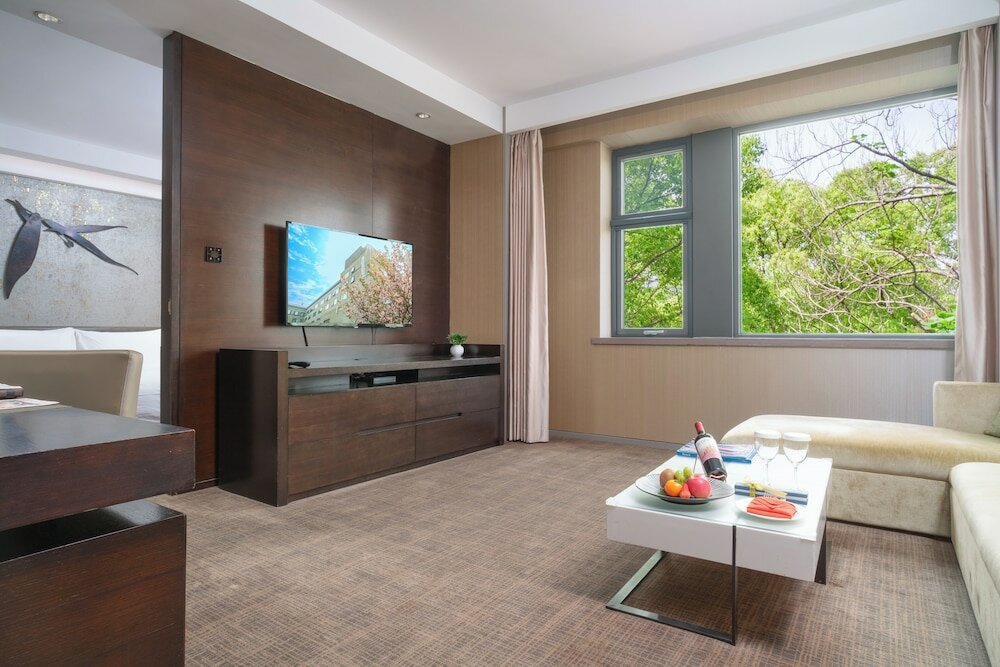 Фото Shanghai Parkyard Hotel