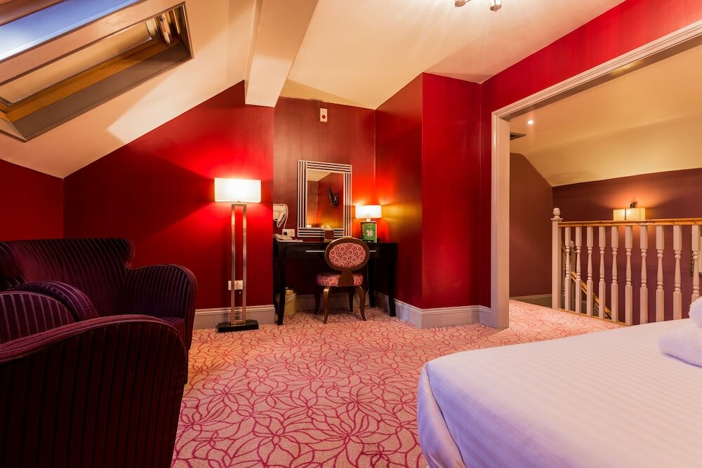 Фото Gardens Hotel