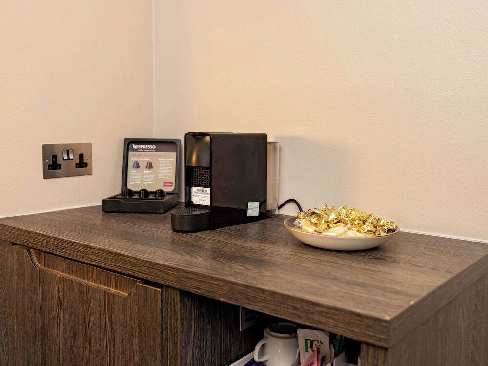 Фото Mercure Milton Keynes