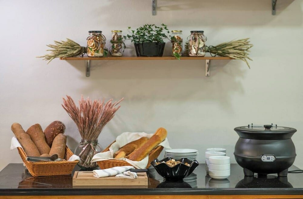 Фото CNic Gemini Hotel