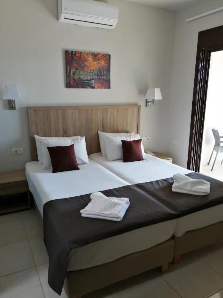 Фото Carisa Maleme