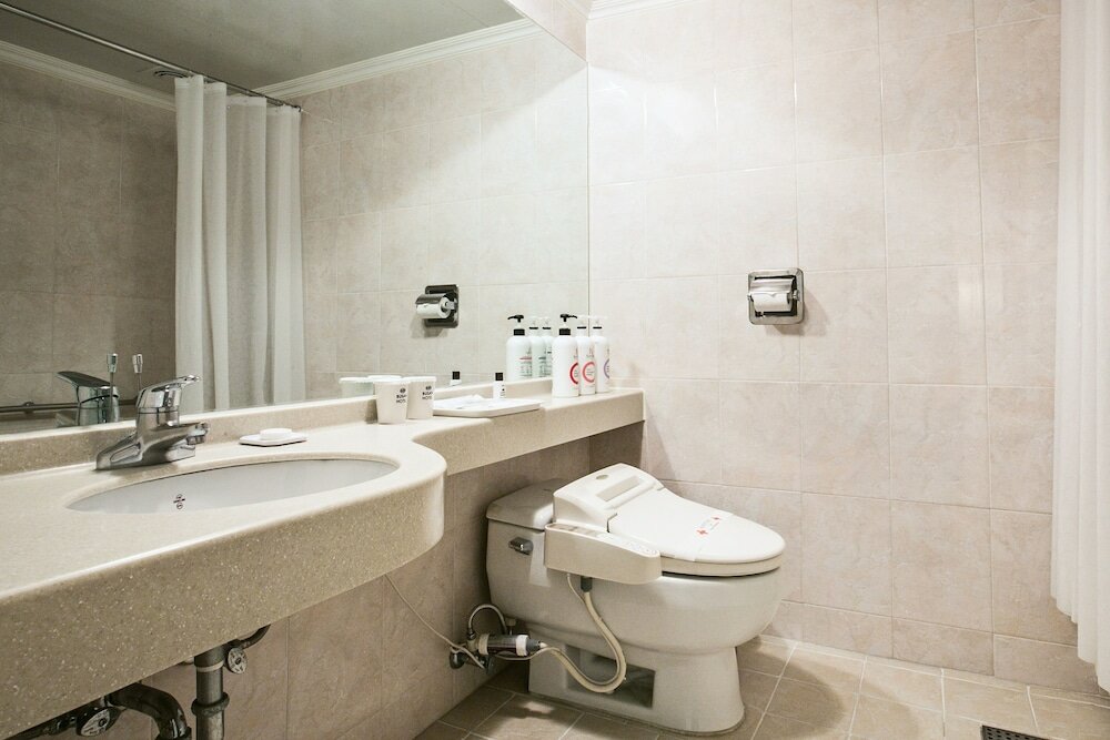 Фото Busan Tourist Hotel