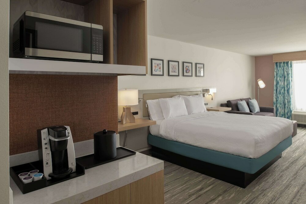 Фото Holiday Inn Express Hotel & Suites Tacoma Downtown, an Ihg Hotel