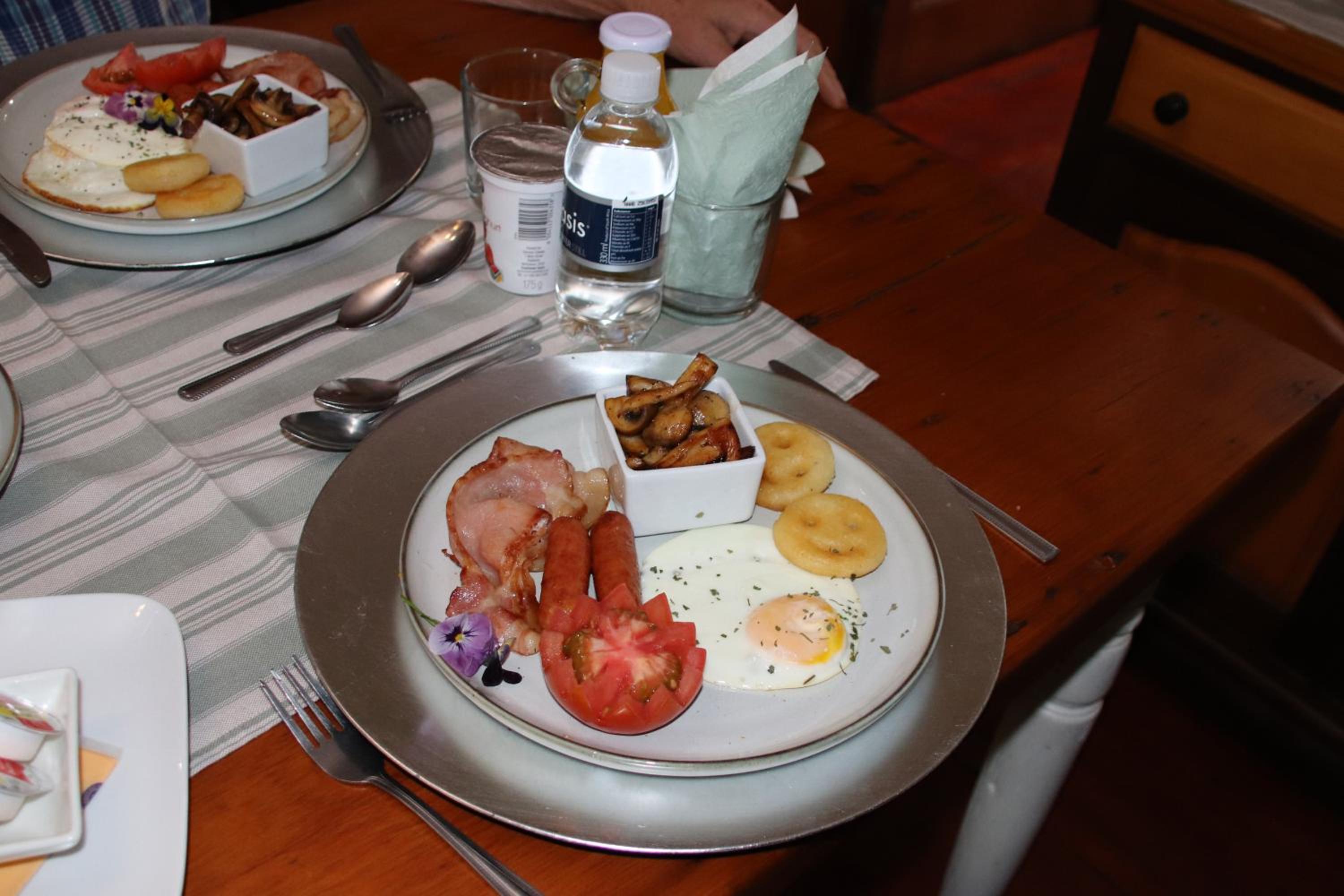 Фото Top House Bed & Breakfast