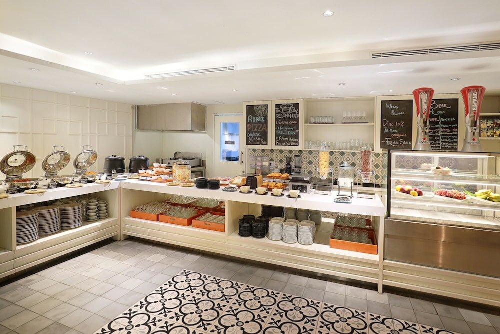 Фото Kokoon Hotel Surabaya