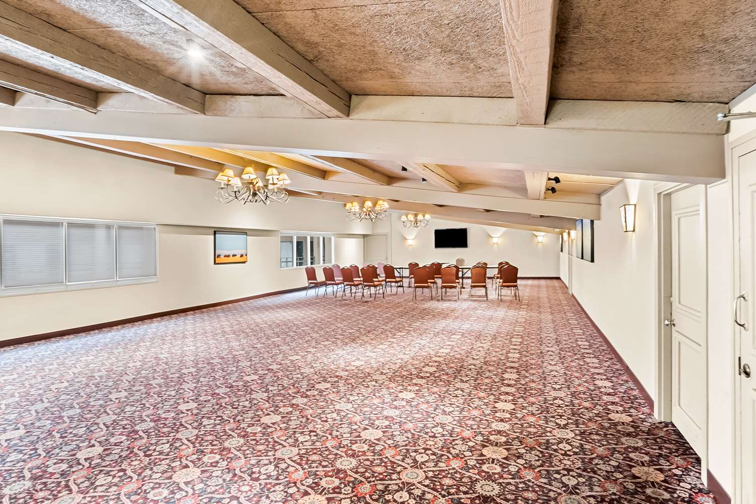 Фото Best Western Outlaw Inn