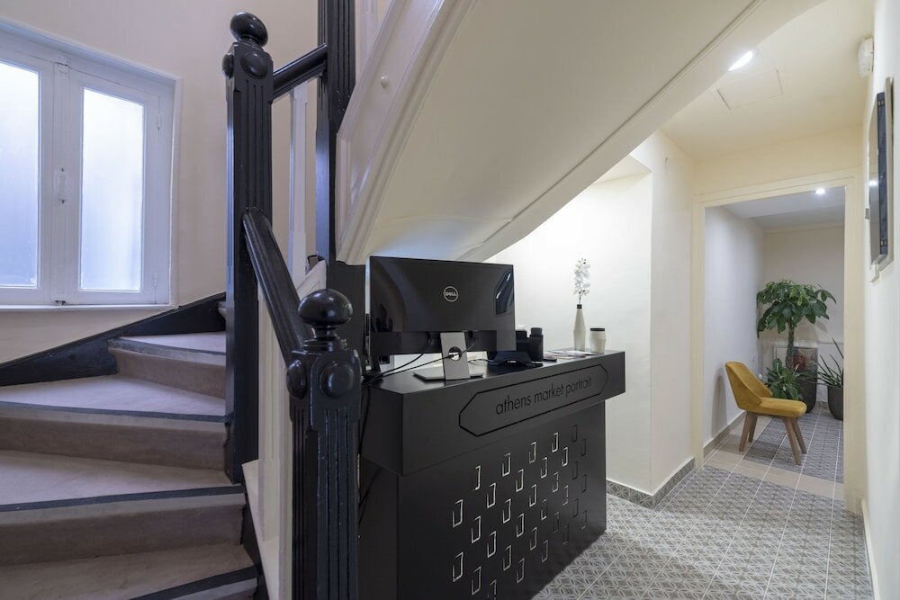 Фото Athens Market Portait