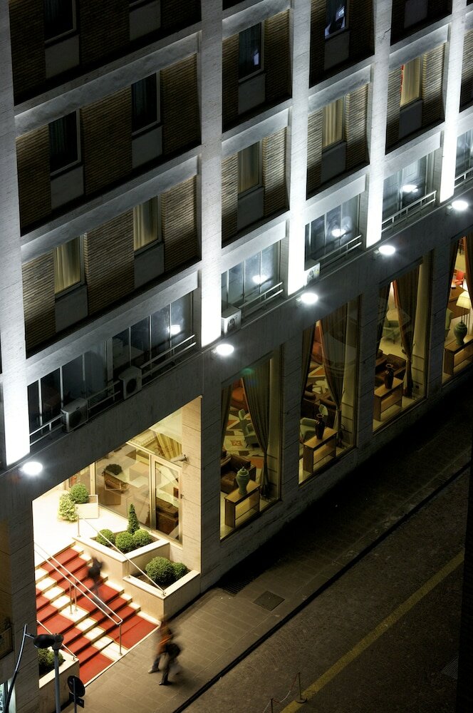 Фото Renaissance Naples Hotel Mediterraneo