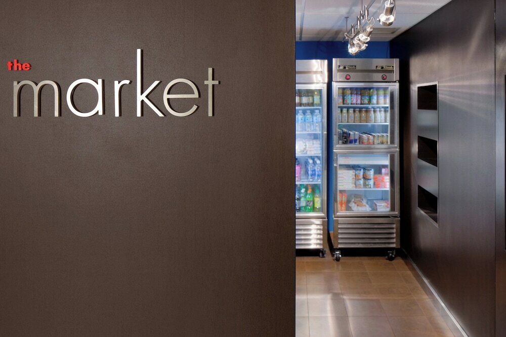 Фото Courtyard Jersey City Newport