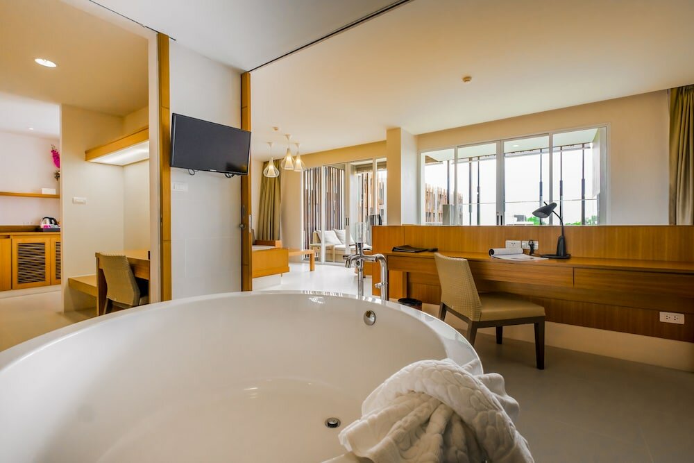 Фото G Hua Hin Resort & Mall