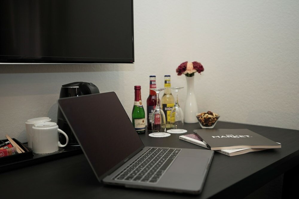 Фото Hotel Attaché