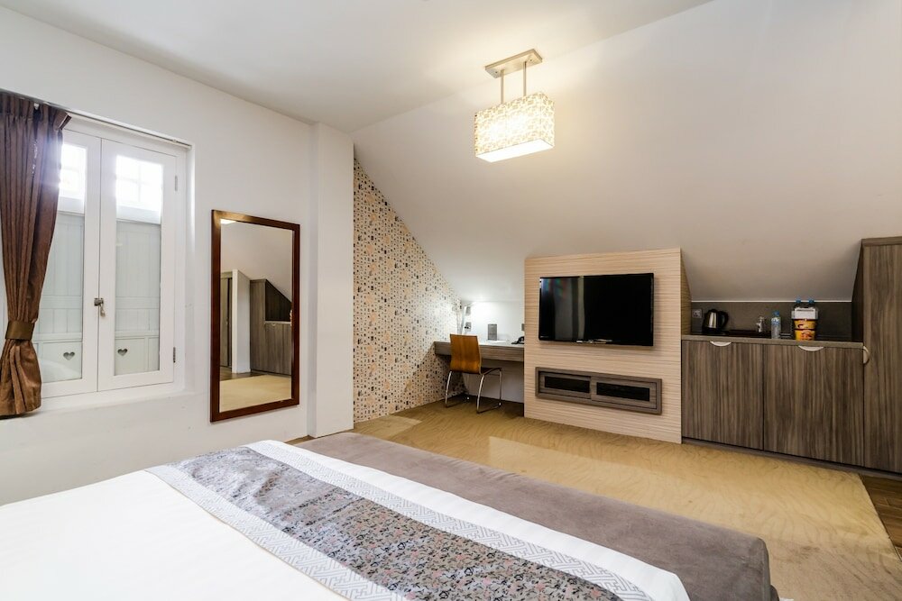 Фото Bliss Hotel Singapore