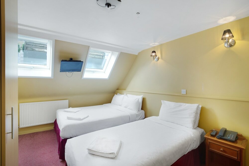 Фото Park Avenue Inn Craven Hotel